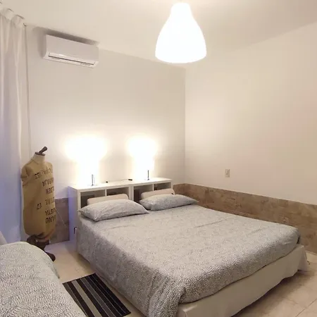 1 Apartamento *